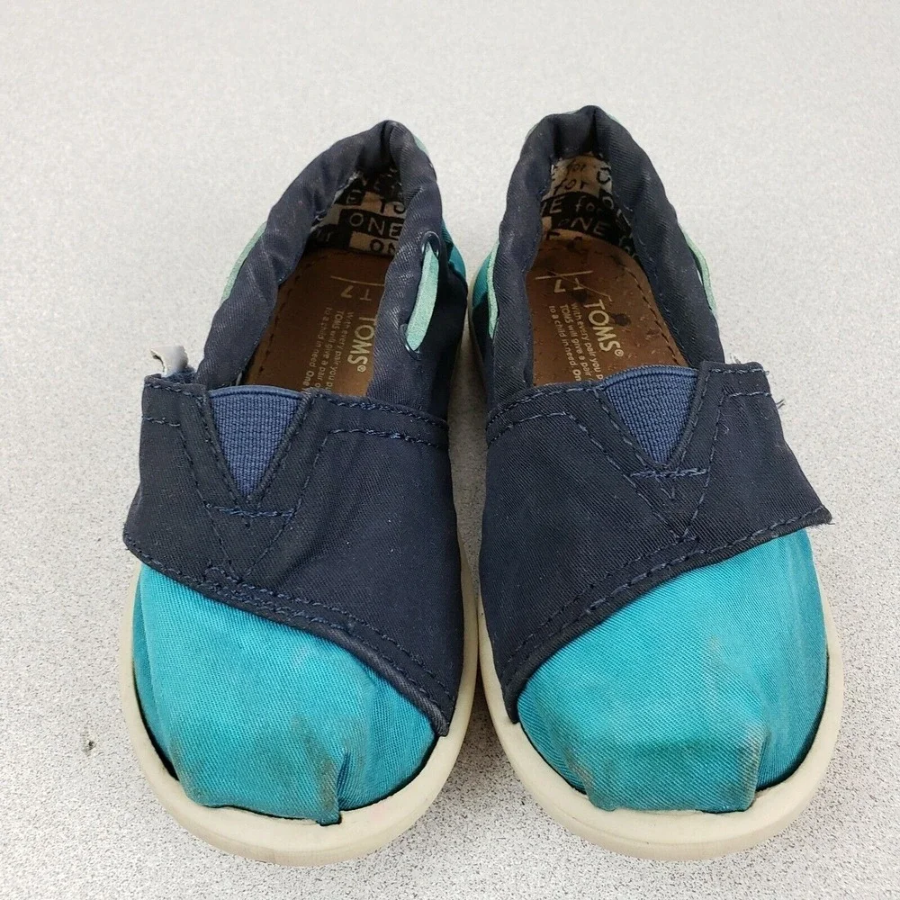 Toms‎ Boys Blue Round Toe Low Top Strap Comfort Casual Slip On Shoes Size 7